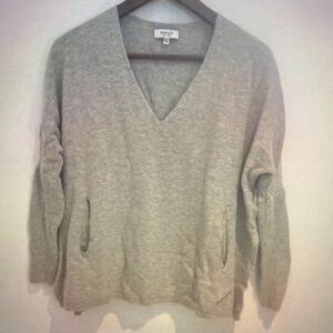 Aritzia Babaton Gray Sweater V-neck Front Pockets Wool Linen Blend Size XXS/XS